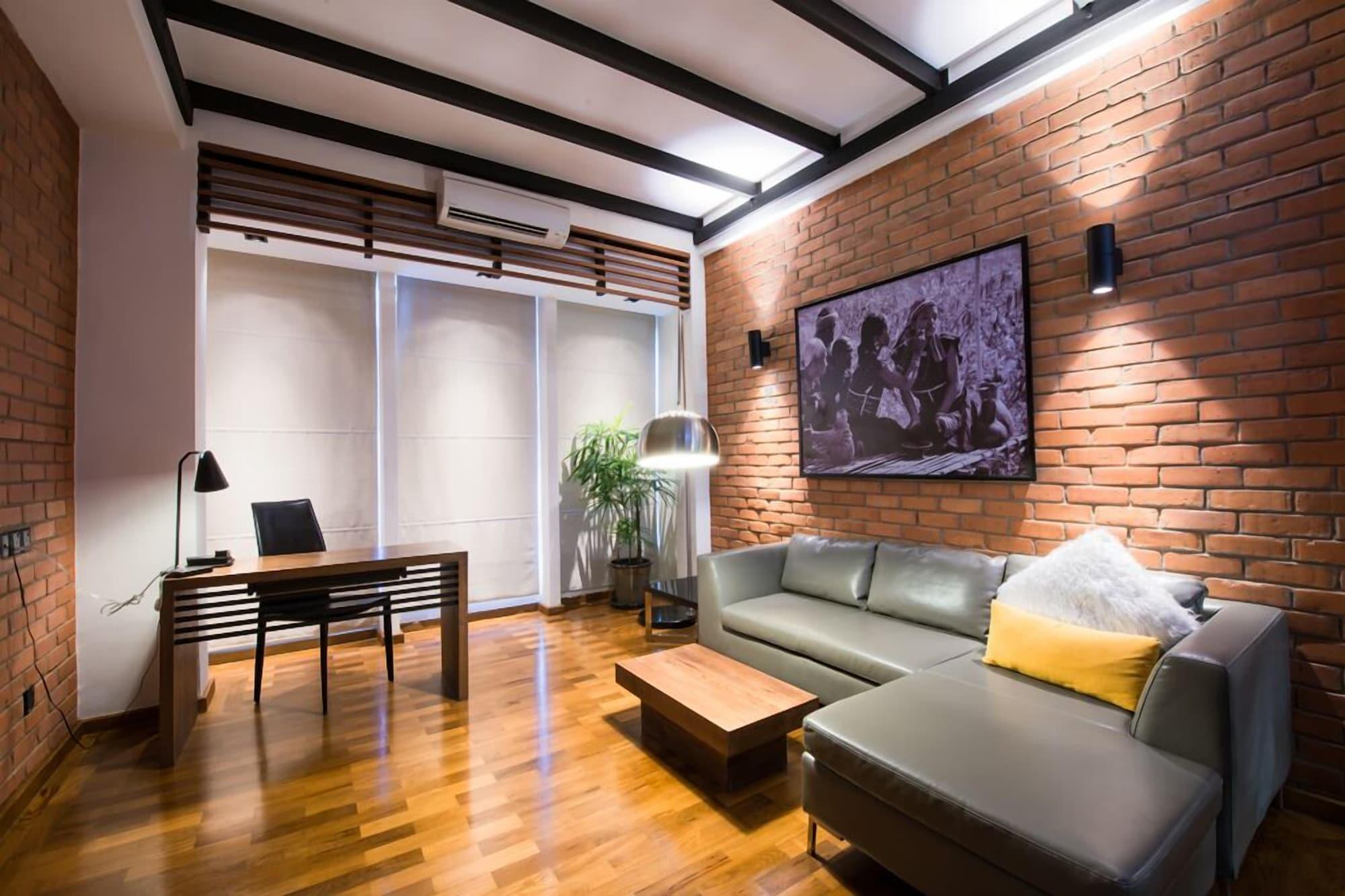 The Loft Hotel Downtown Янгон Экстерьер фото