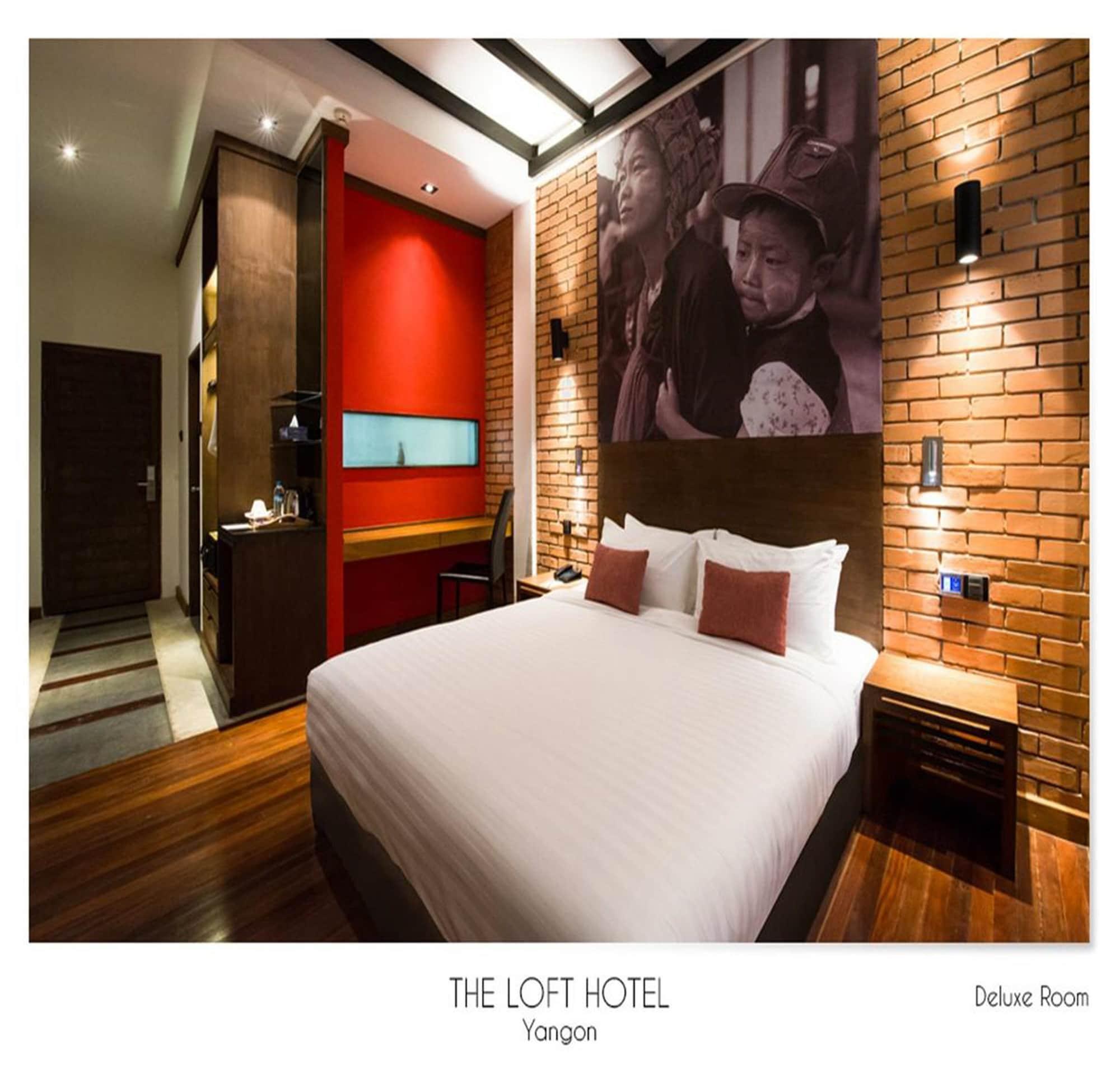 The Loft Hotel Downtown Янгон Экстерьер фото